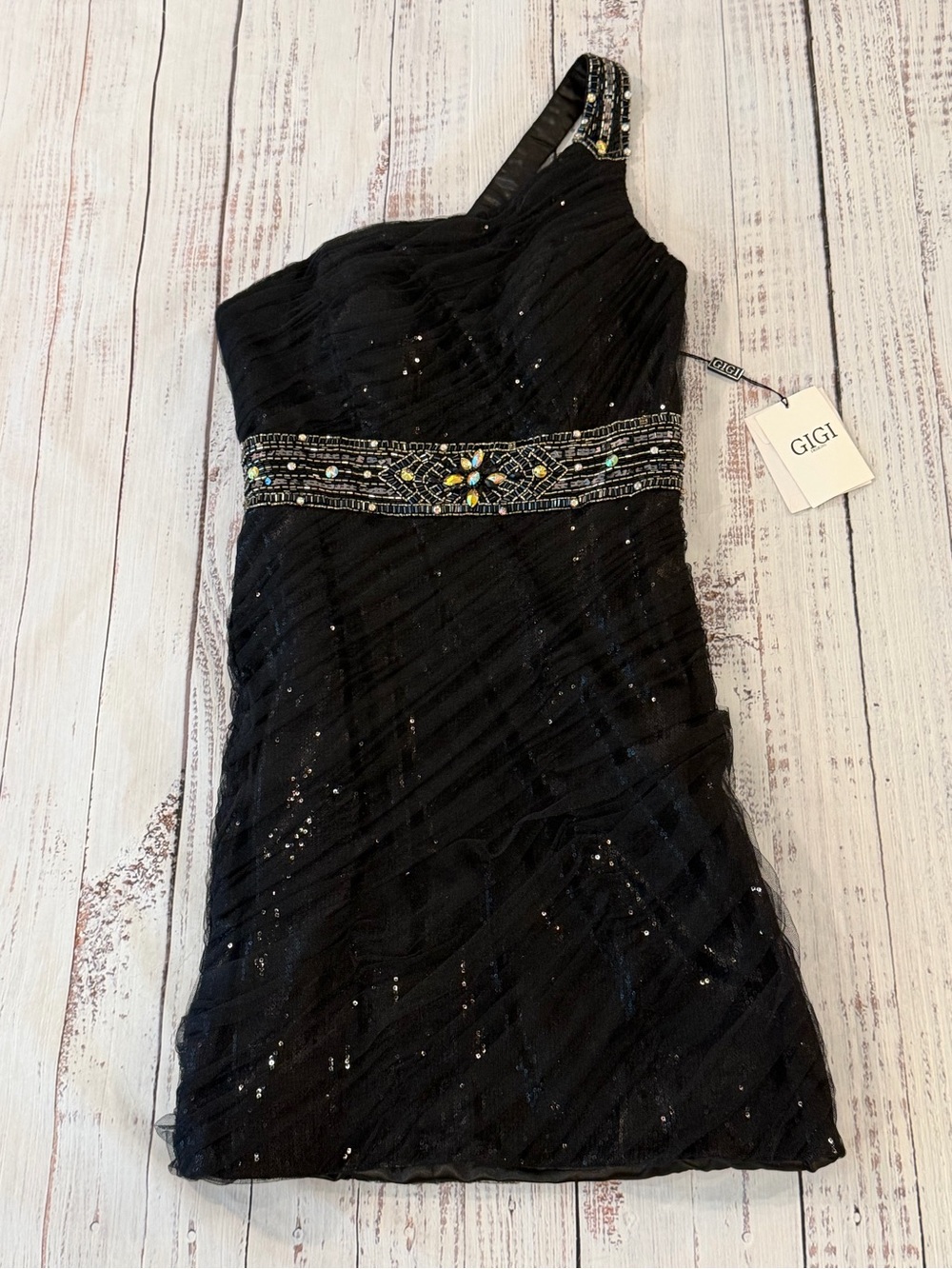 NWT Gigi by La Femme Black Asymmetric One Shoulder Ruched Sequin Cocktail Dress